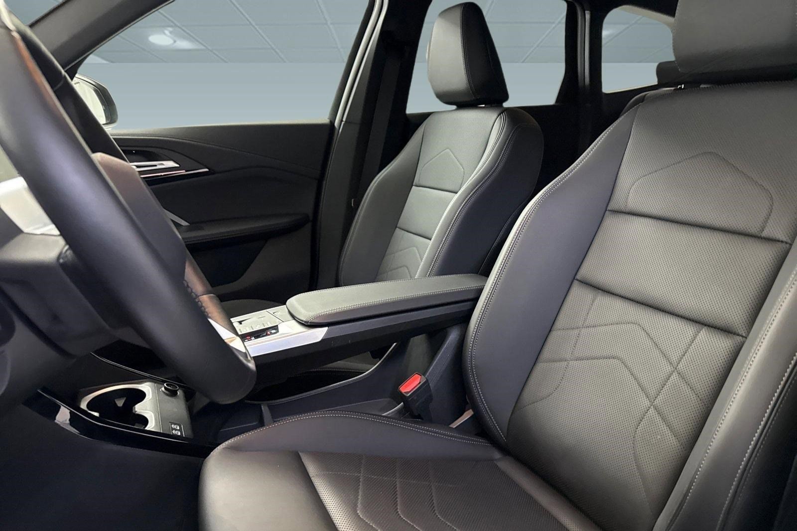 2025 BMW X1 xDrive28i photo 4