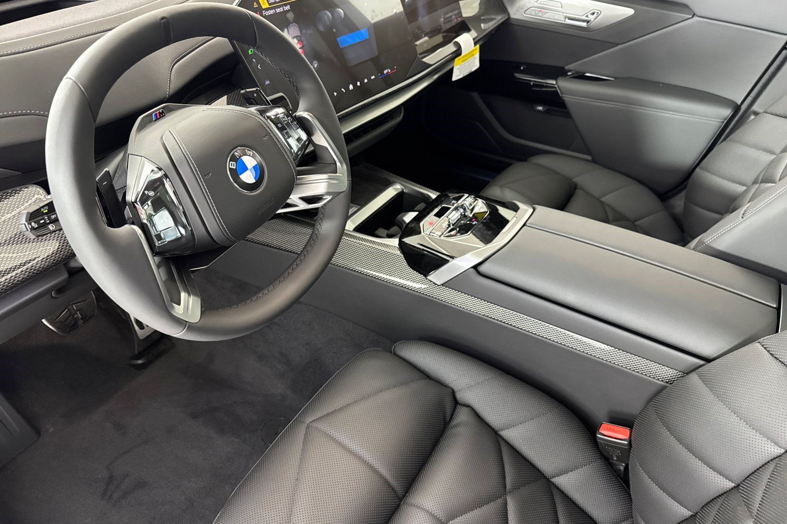 New 2027 BMW 740i xDrive Sedan