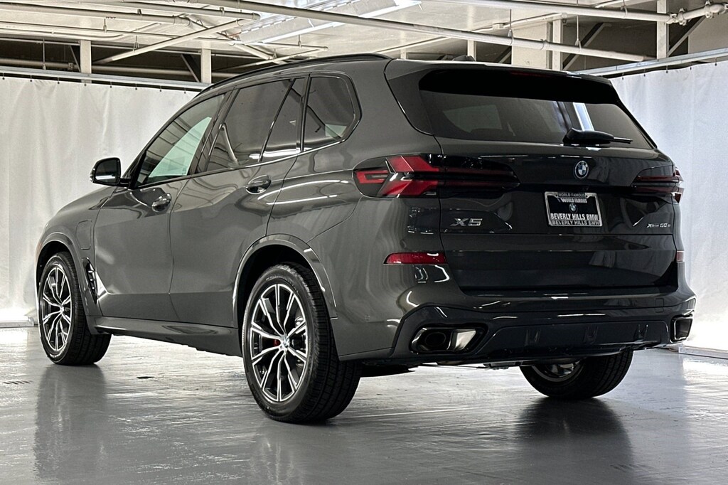 New 2026 BMW X5 PHEV xDrive50e SUV
