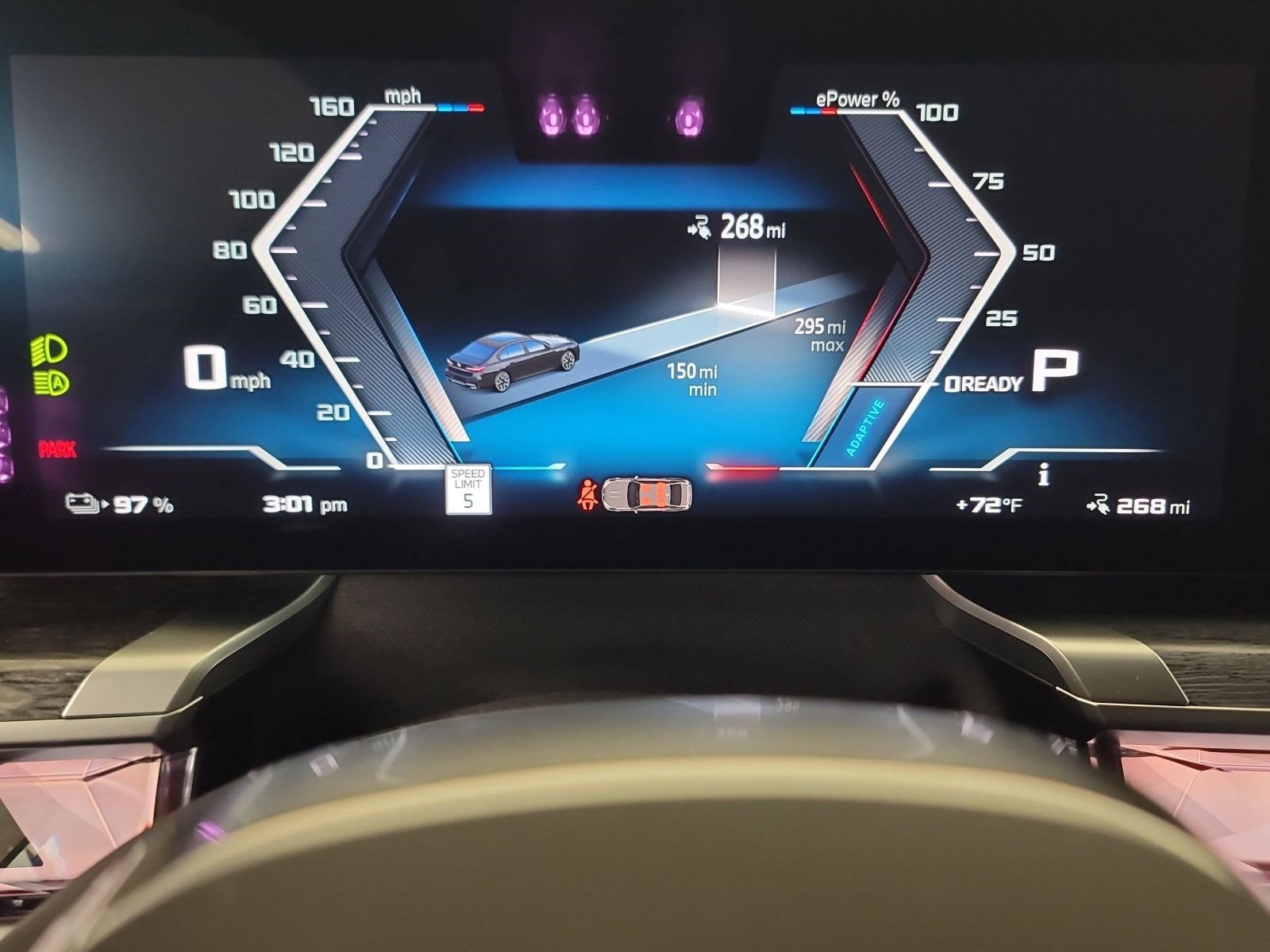 2025 BMW i7 M70 - Photo 13