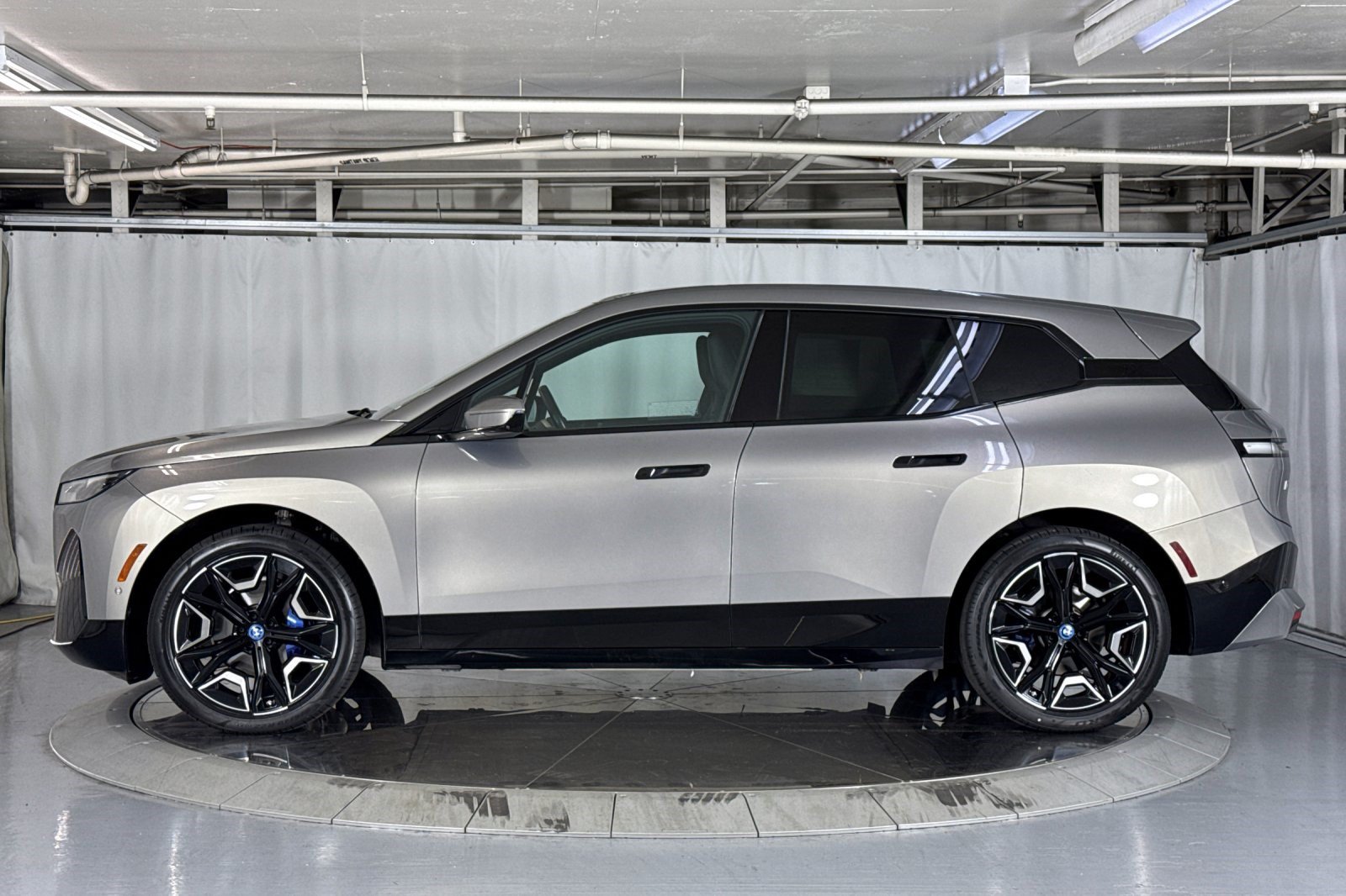 Used 2024 BMW iX SUV
