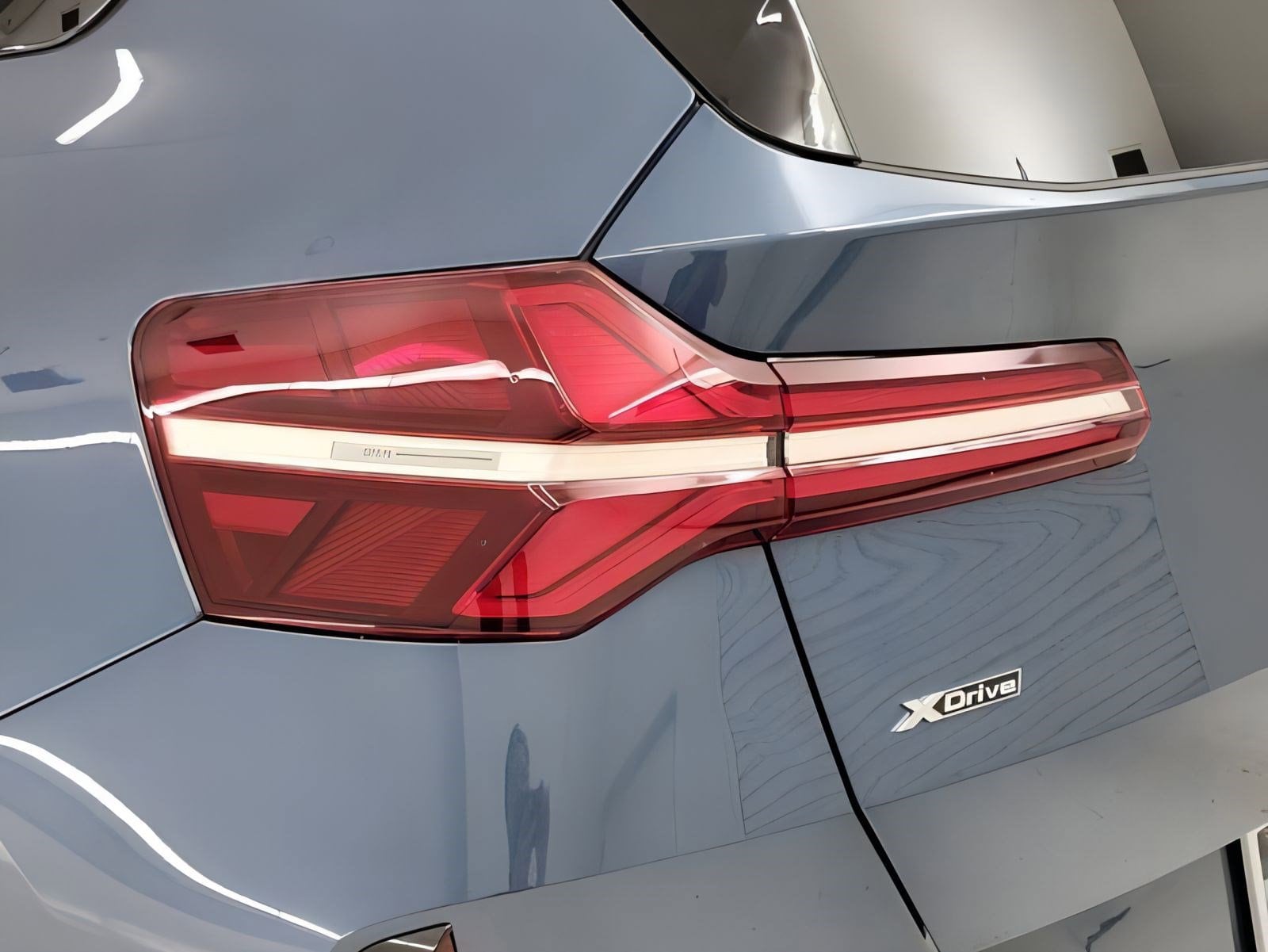 2025 BMW X3 30 xDrive photo 3