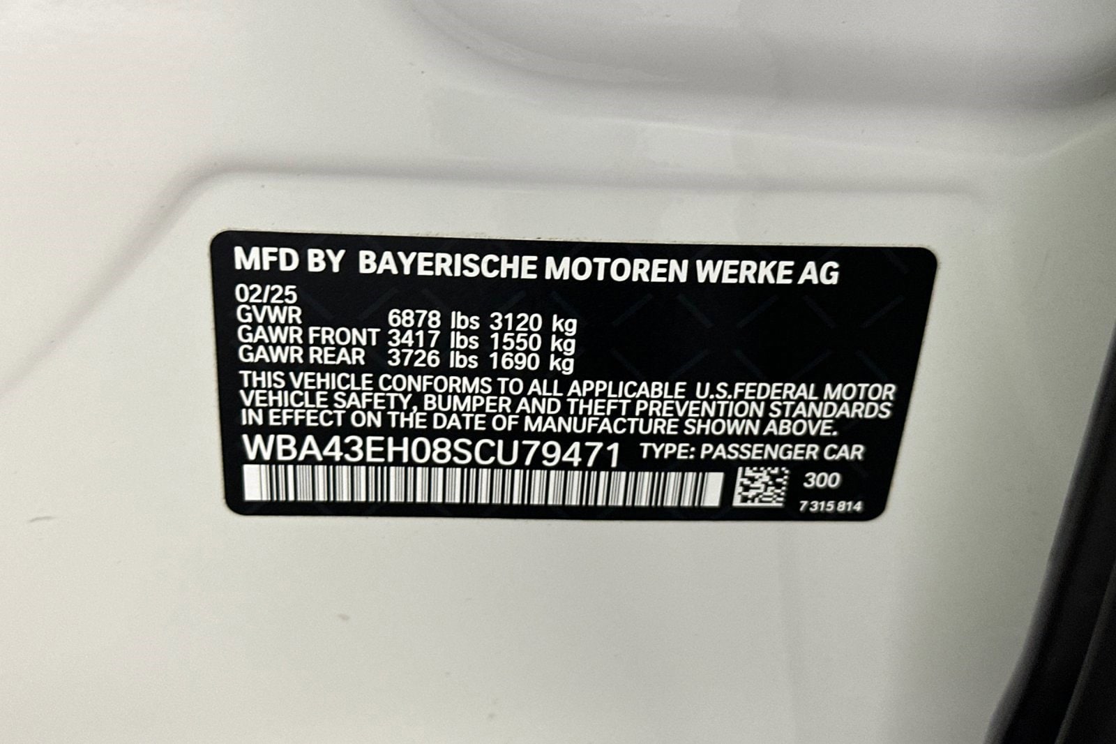 2025 BMW 7 Series 750e - Photo 22