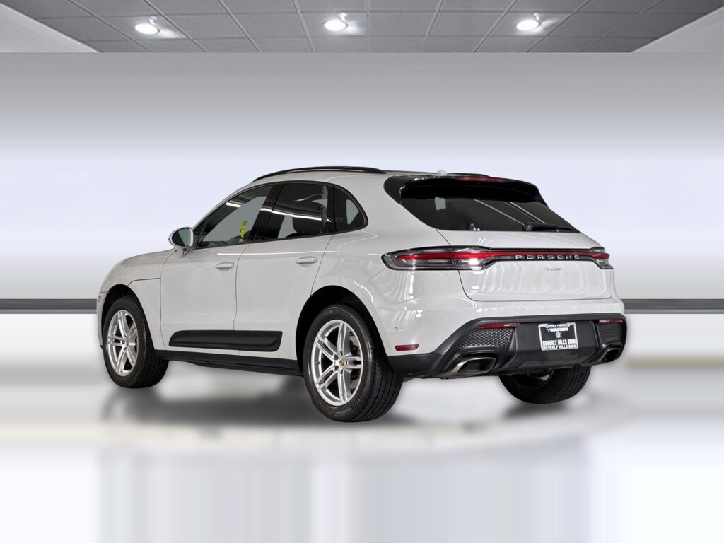 Used 2023 Porsche Macan Macan (AWD) SUV
