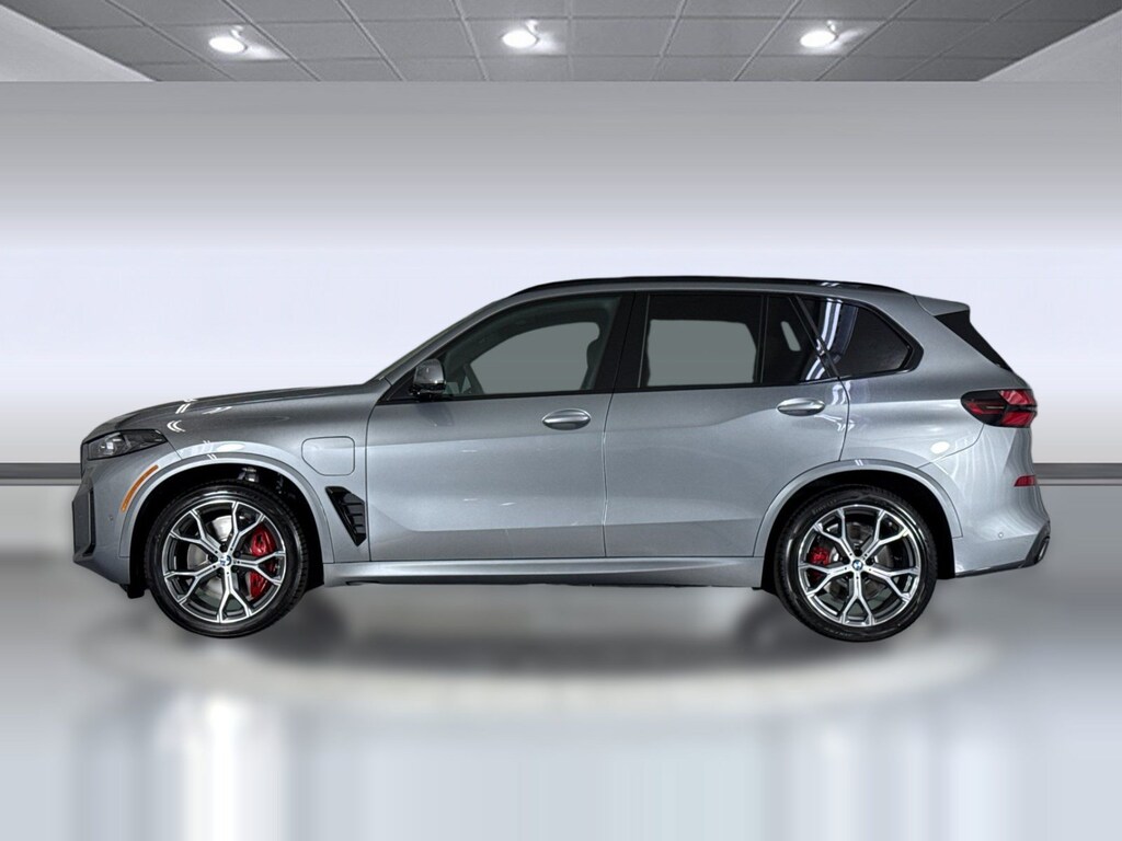 New 2026 BMW X5 PHEV xDrive50e SUV
