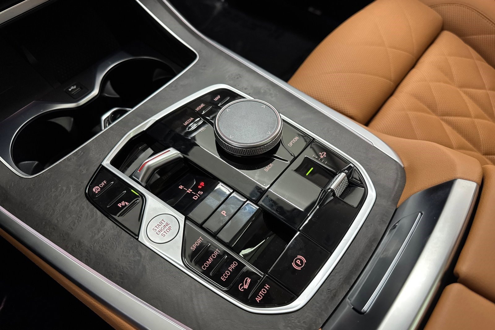 2026 BMW X7 40i - Photo 17