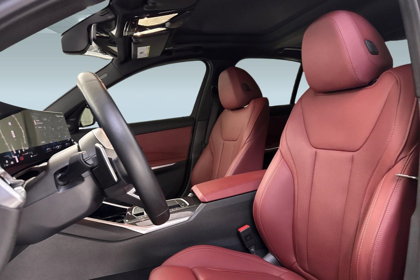 2025 BMW M340i photo 4