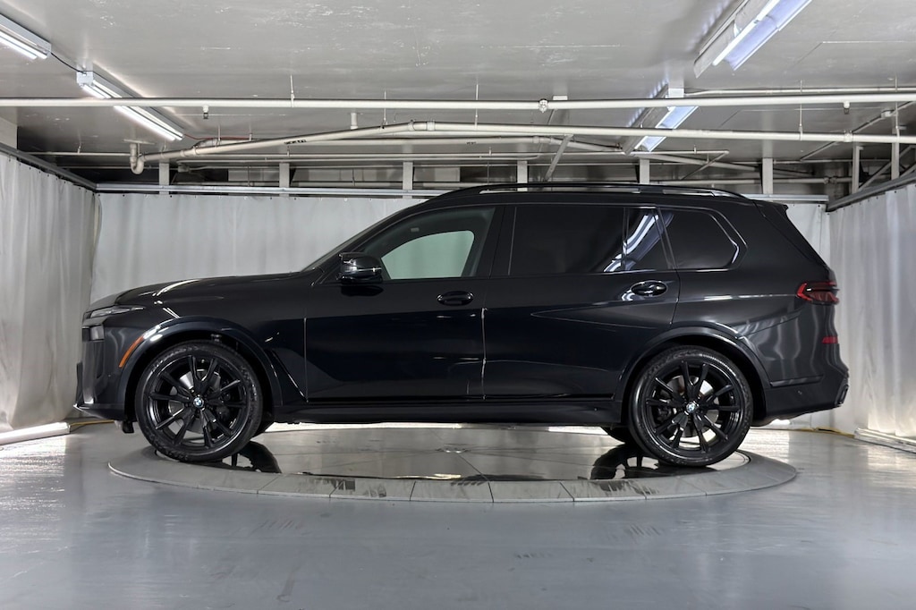 Used 2024 BMW X7 SUV