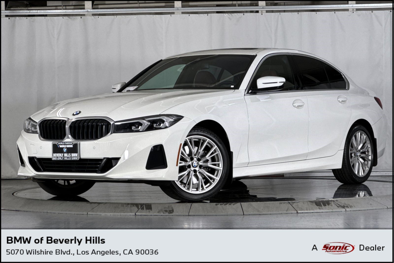  BMW 330i