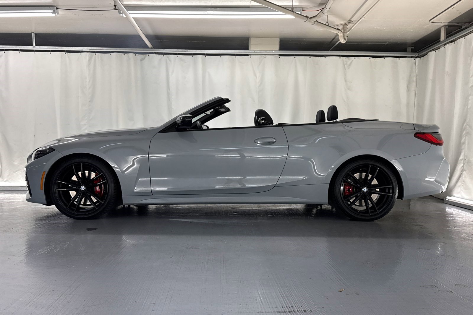 2023 Bmw 430i Convertible photo 2