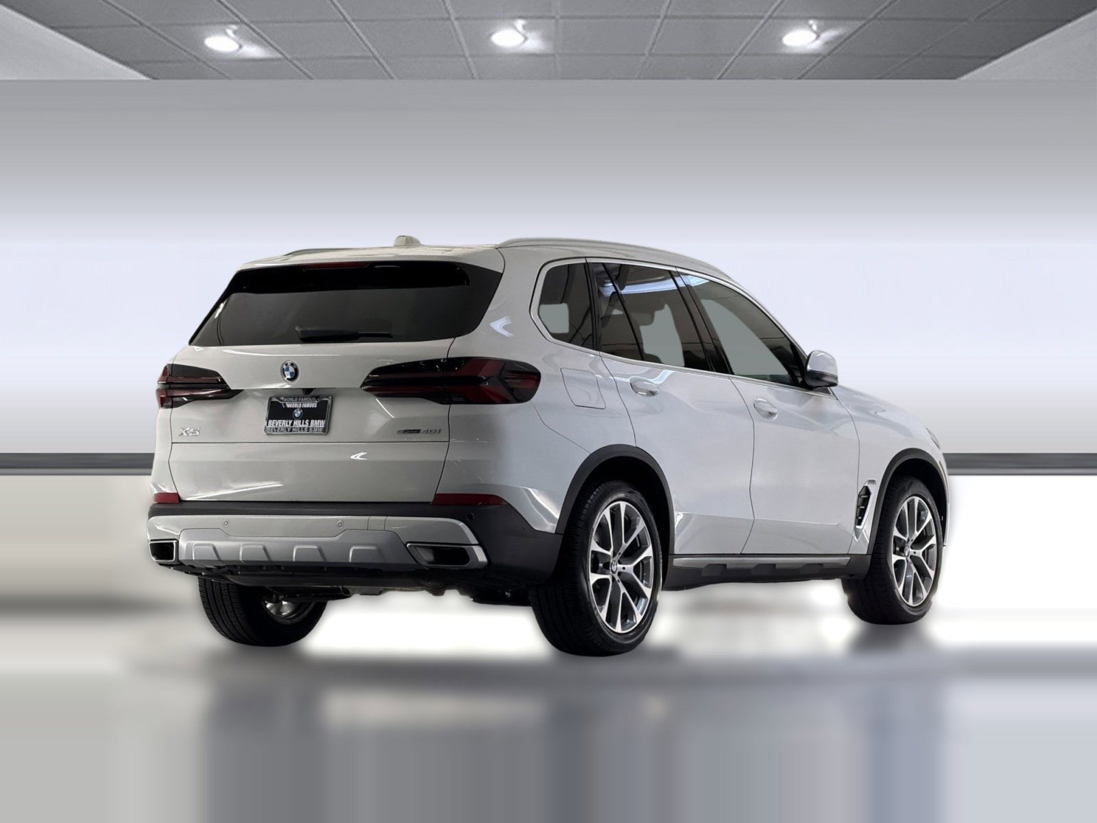 2026 BMW X5 sDrive40i photo 3