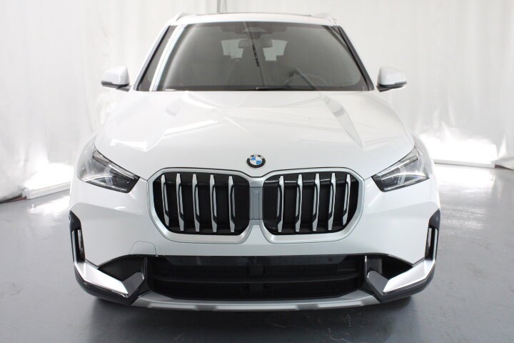 2025 Bmw X1 XDrive28i photo 2