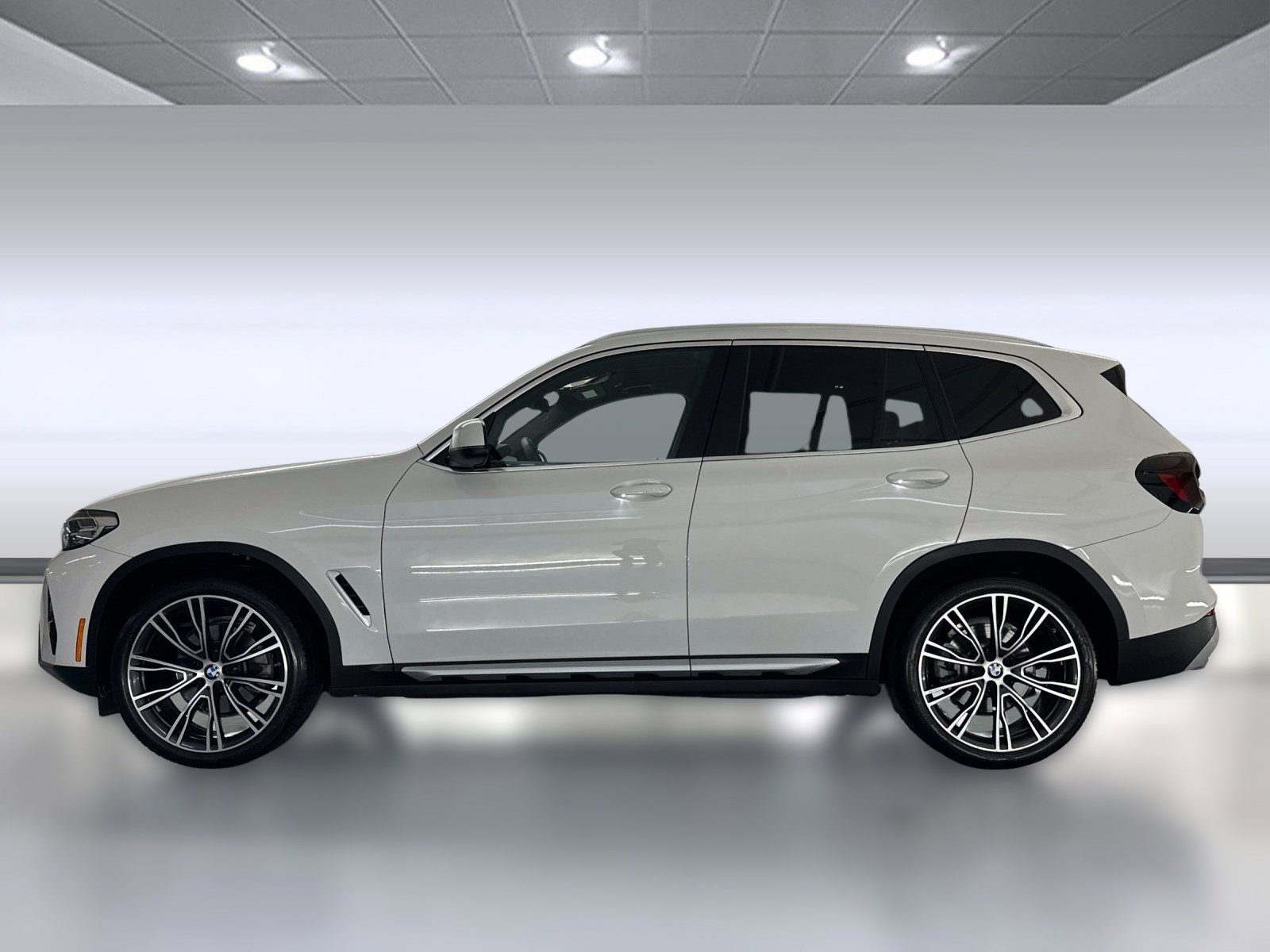2022 Bmw X3 sDrive30i photo 2