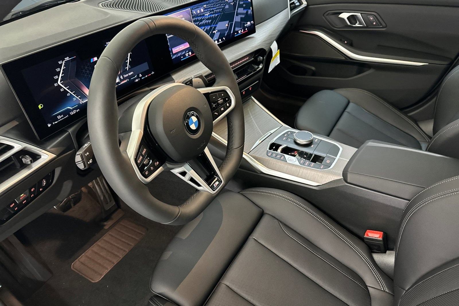 2026 Bmw 330i Sedan photo 4