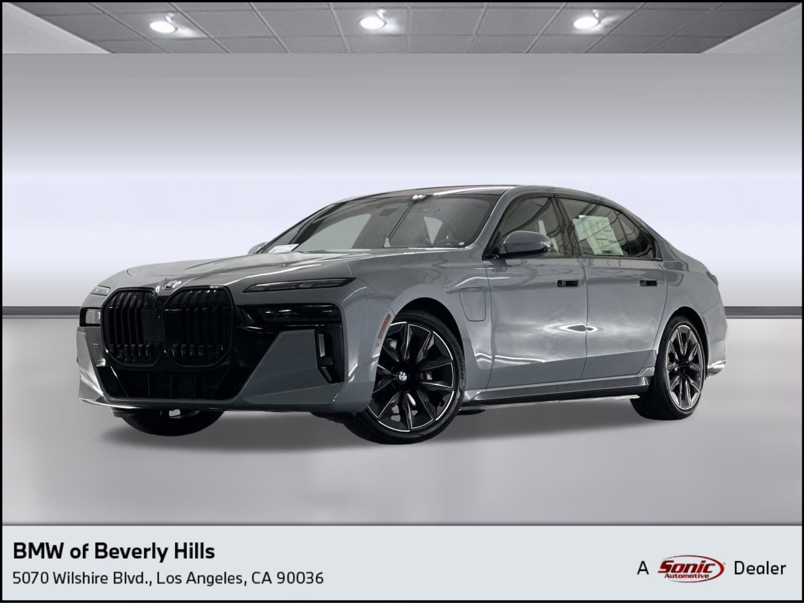 2026 BMW 7 Series 750e's photo