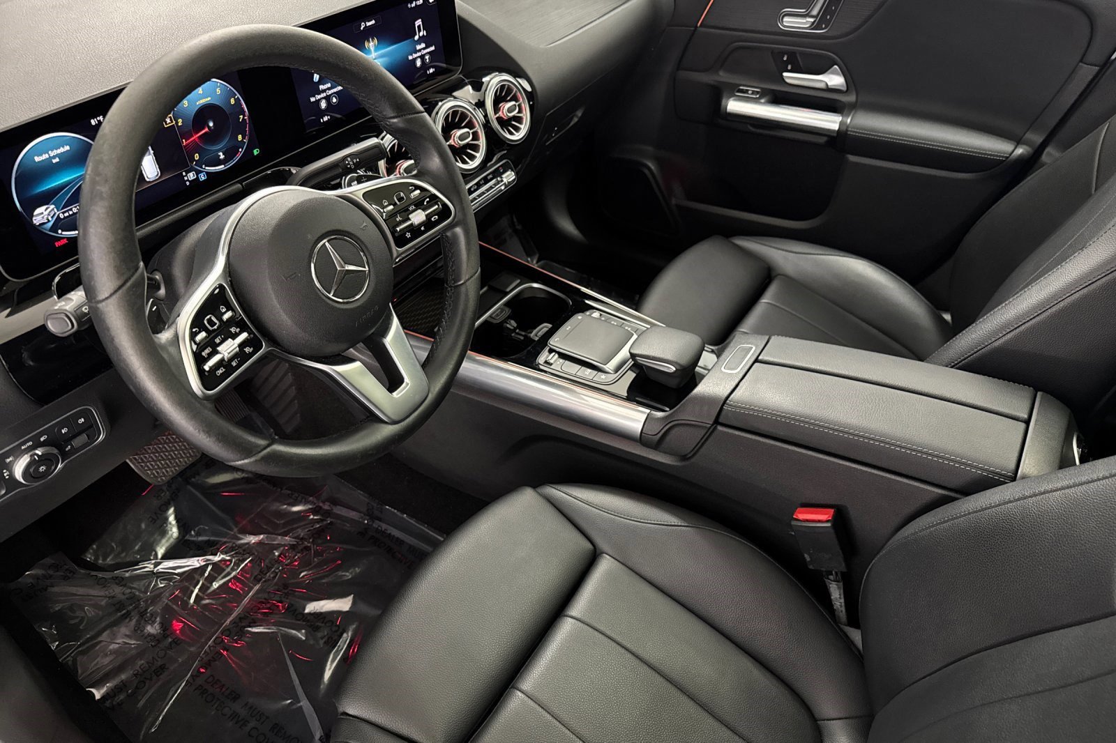 2021 Mercedes Benz GLA 250 photo 4