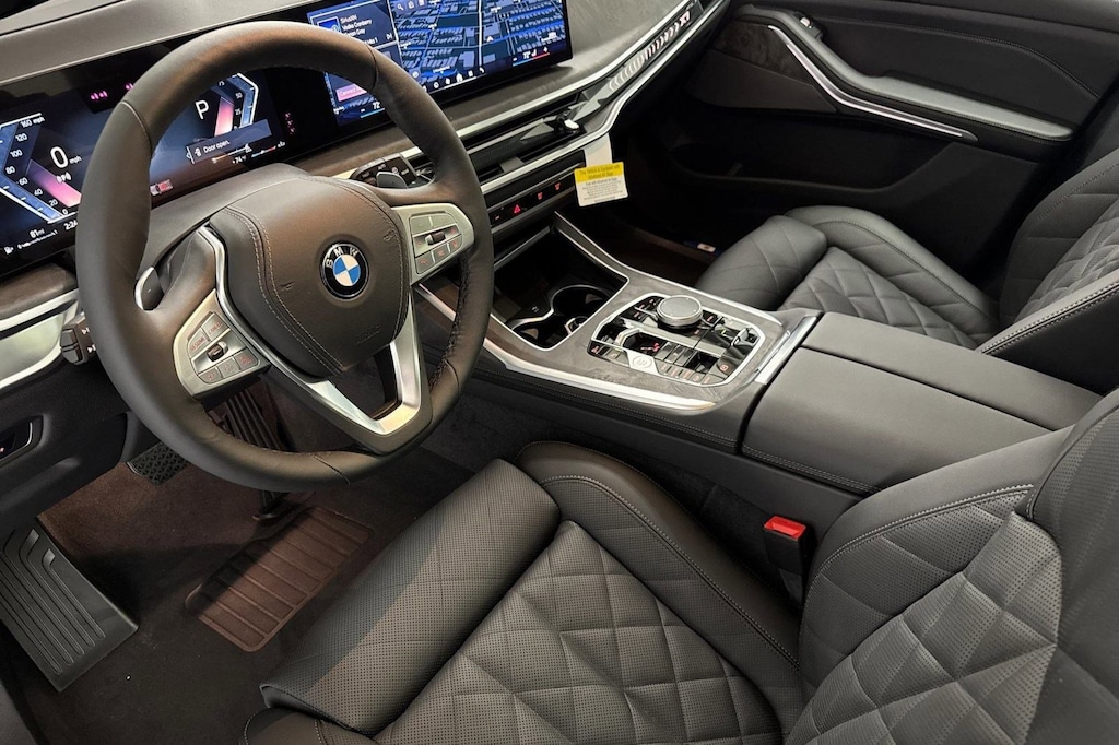 New 2026 BMW X7 xDrive40i SUV