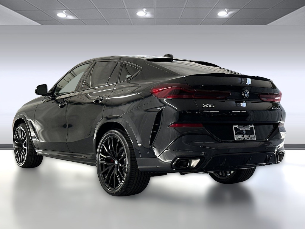 New 2026 BMW X6 xDrive40i SUV