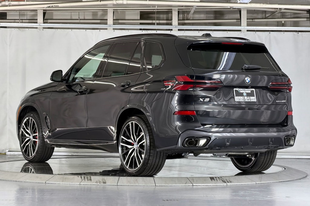 New 2026 BMW X5 sDrive40i SUV