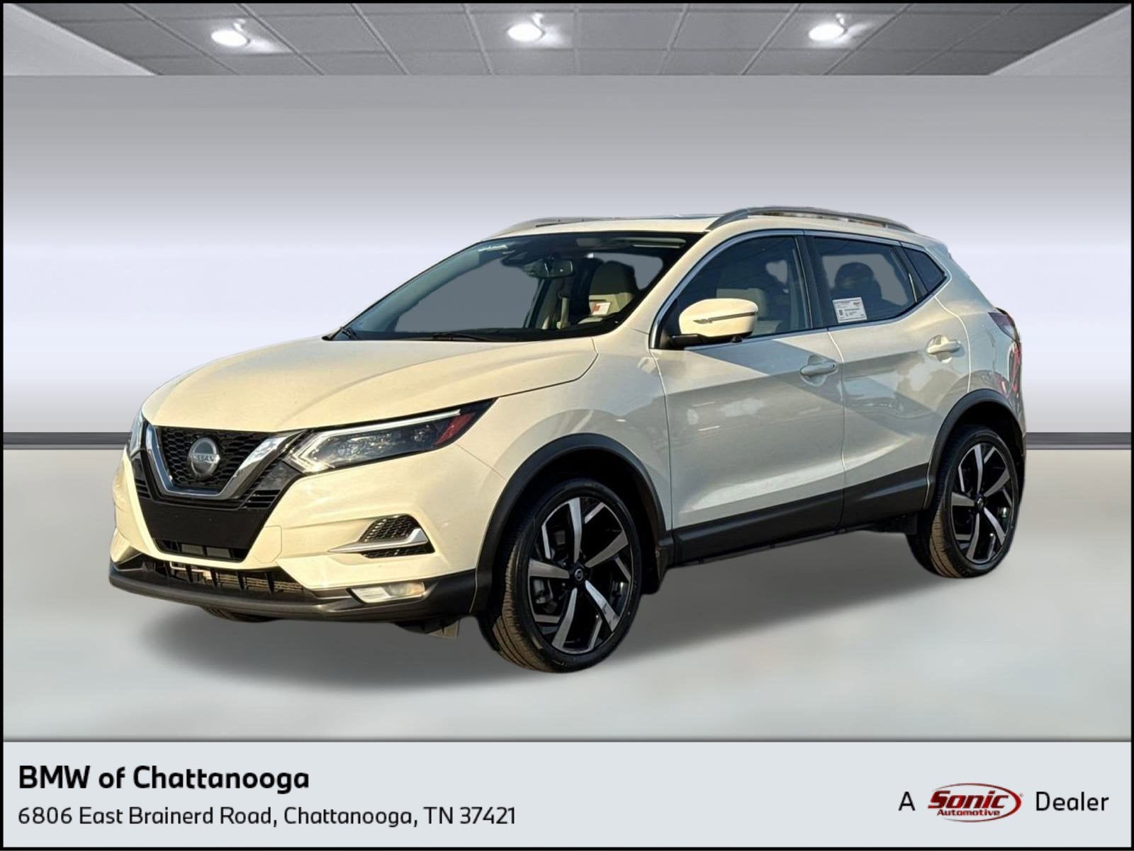 2021 Nissan Rogue Sport SL's photo