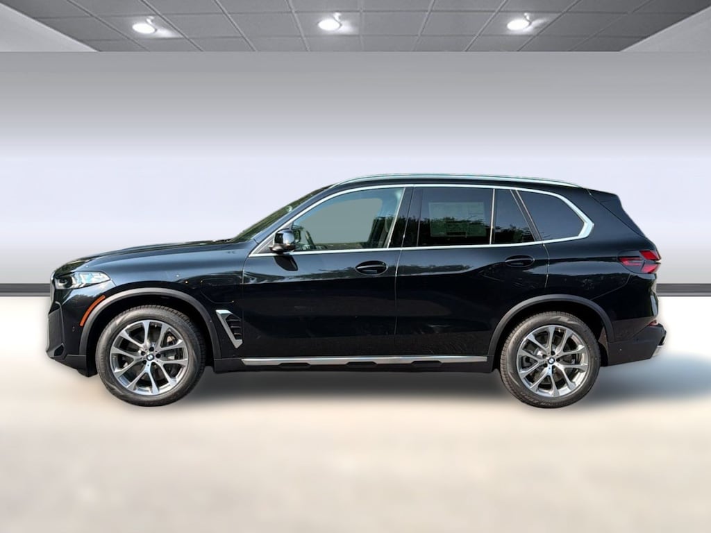 New 2026 BMW X5 PHEV xDrive50e SUV