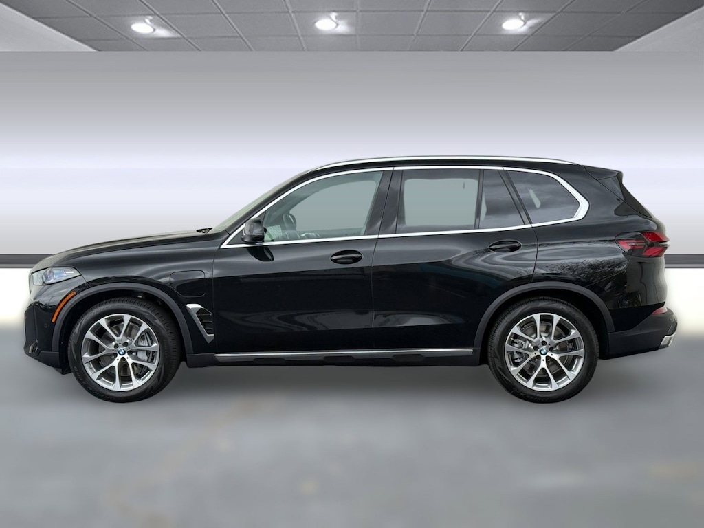 New 2026 BMW X5 PHEV xDrive50e SUV