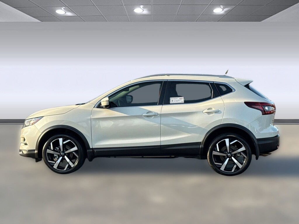 Used 2021 Nissan Rogue Sport SL SUV