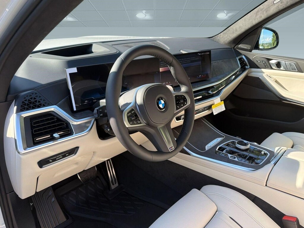 New 2027 BMW X7 xDrive40i SUV