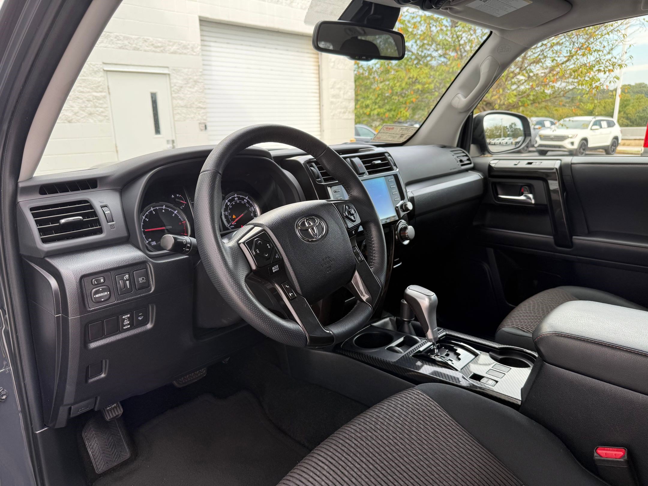 2024 Toyota 4Runner TRD photo 4