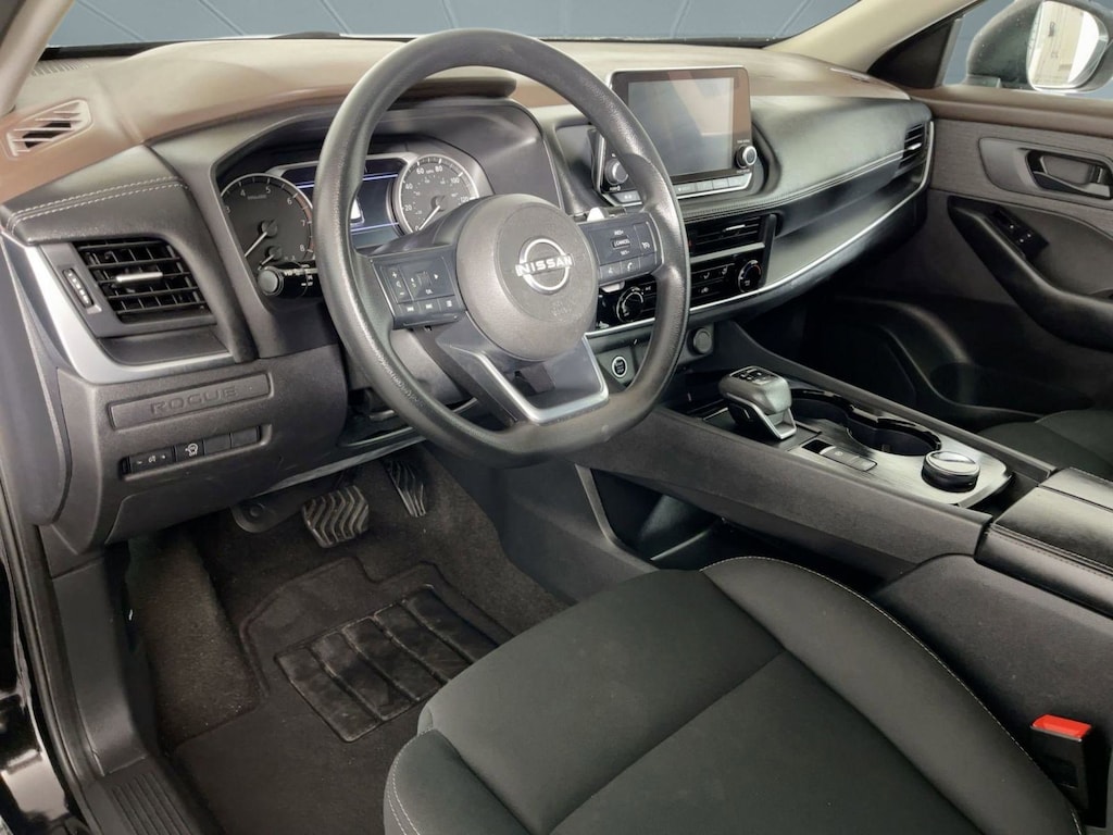 Used 2023 Nissan Rogue S SUV