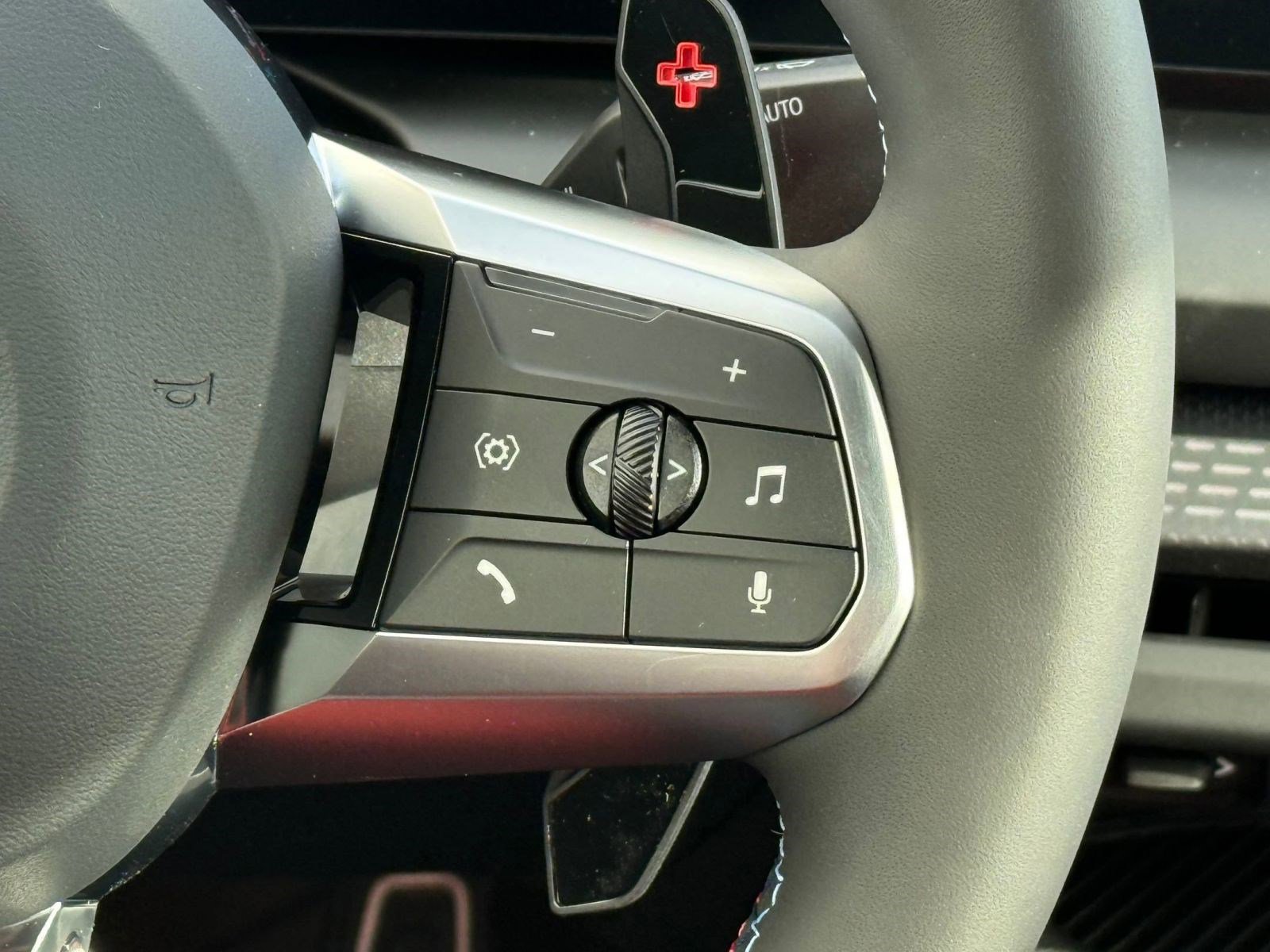 2026 BMW 2 Series M235 - Photo 24