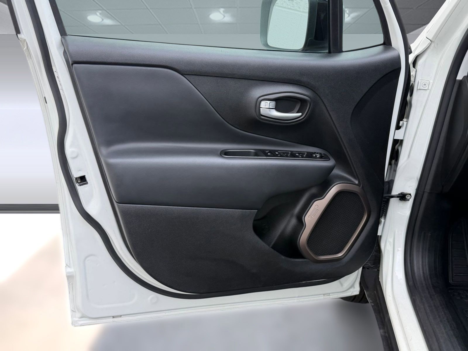 2023 Jeep Renegade Upland - Photo 21