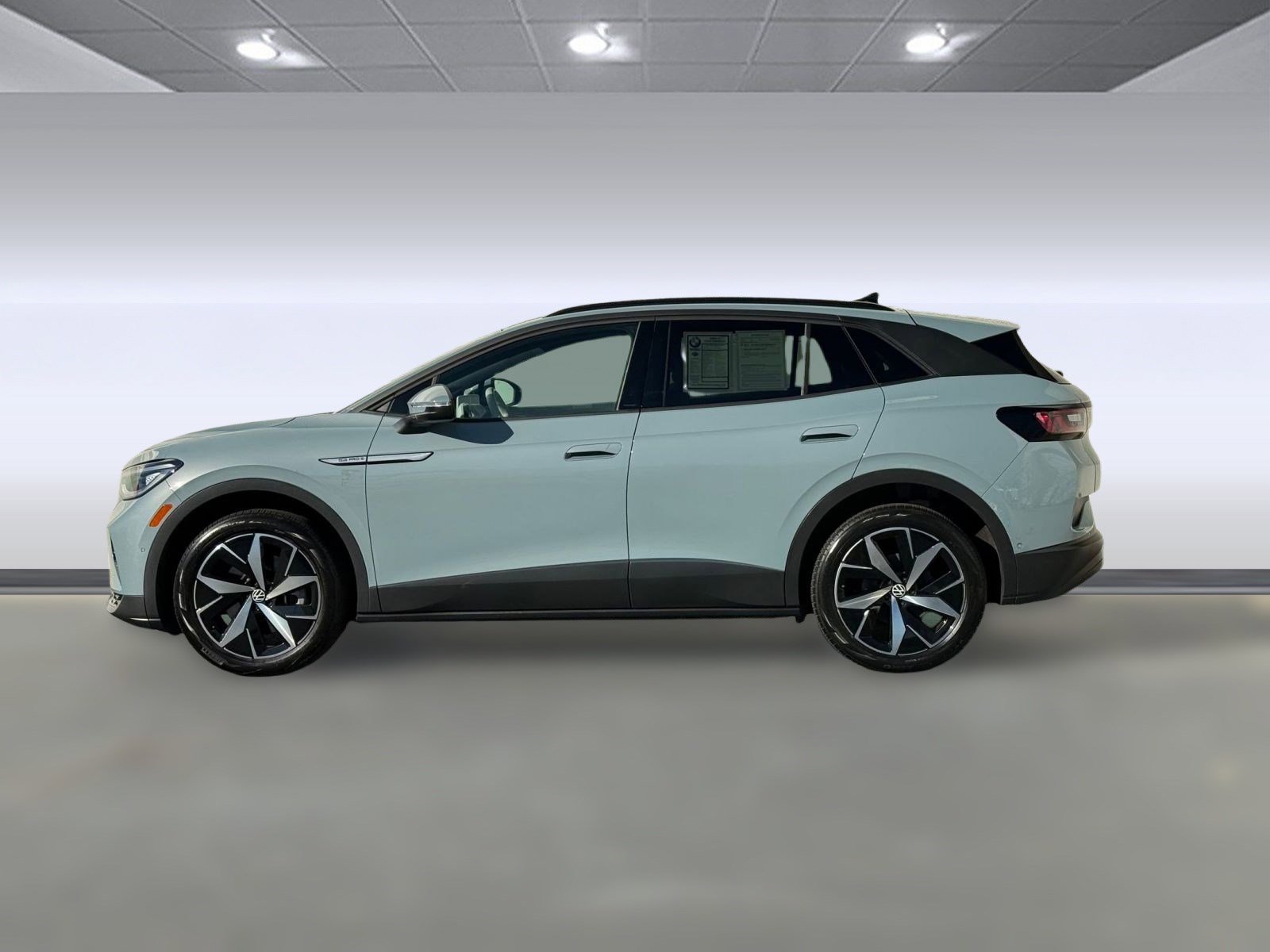 2023 Volkswagen ID.4 Pro S photo 2