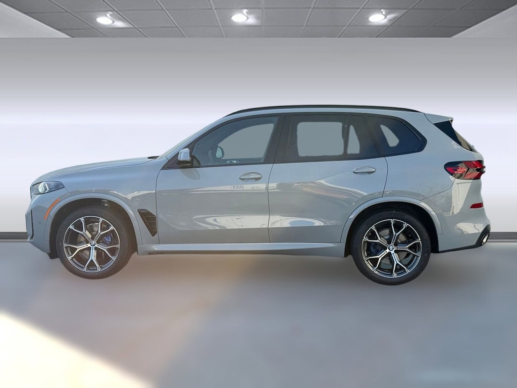 New 2026 BMW X5 sDrive40i SUV