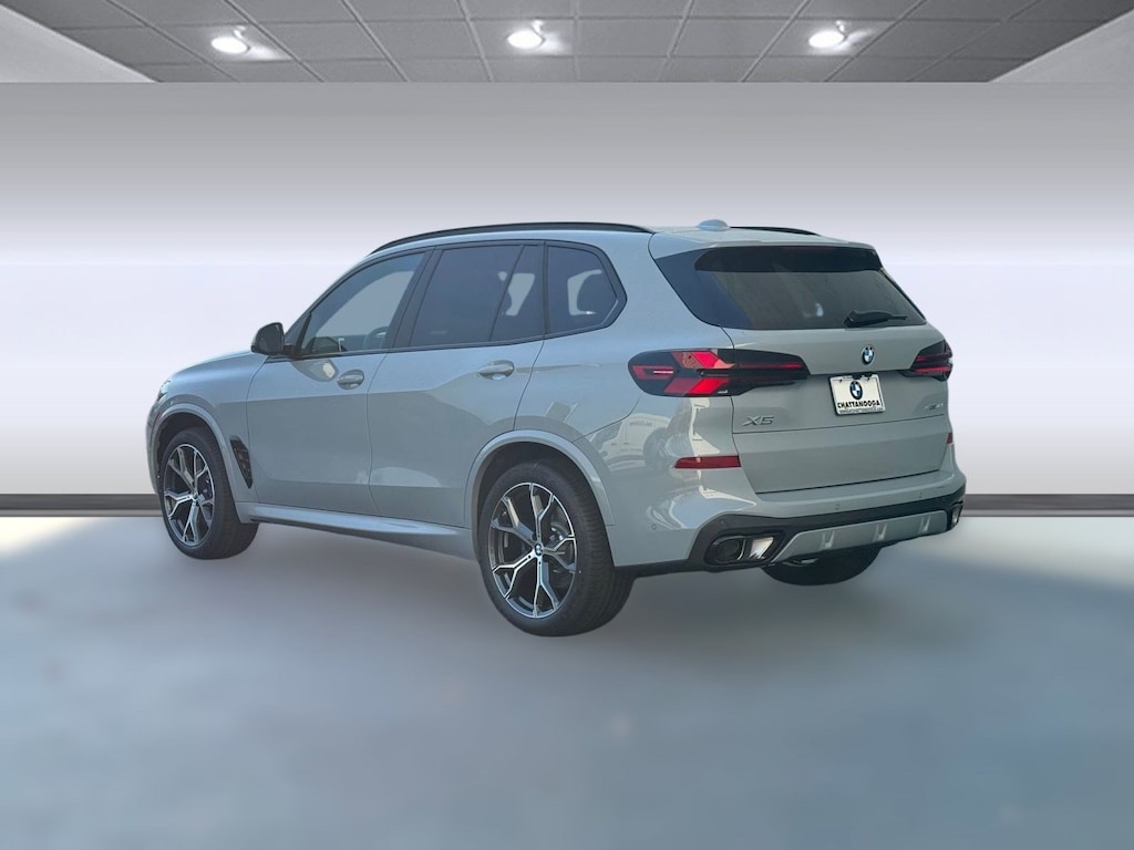 New 2026 BMW X5 sDrive40i SUV