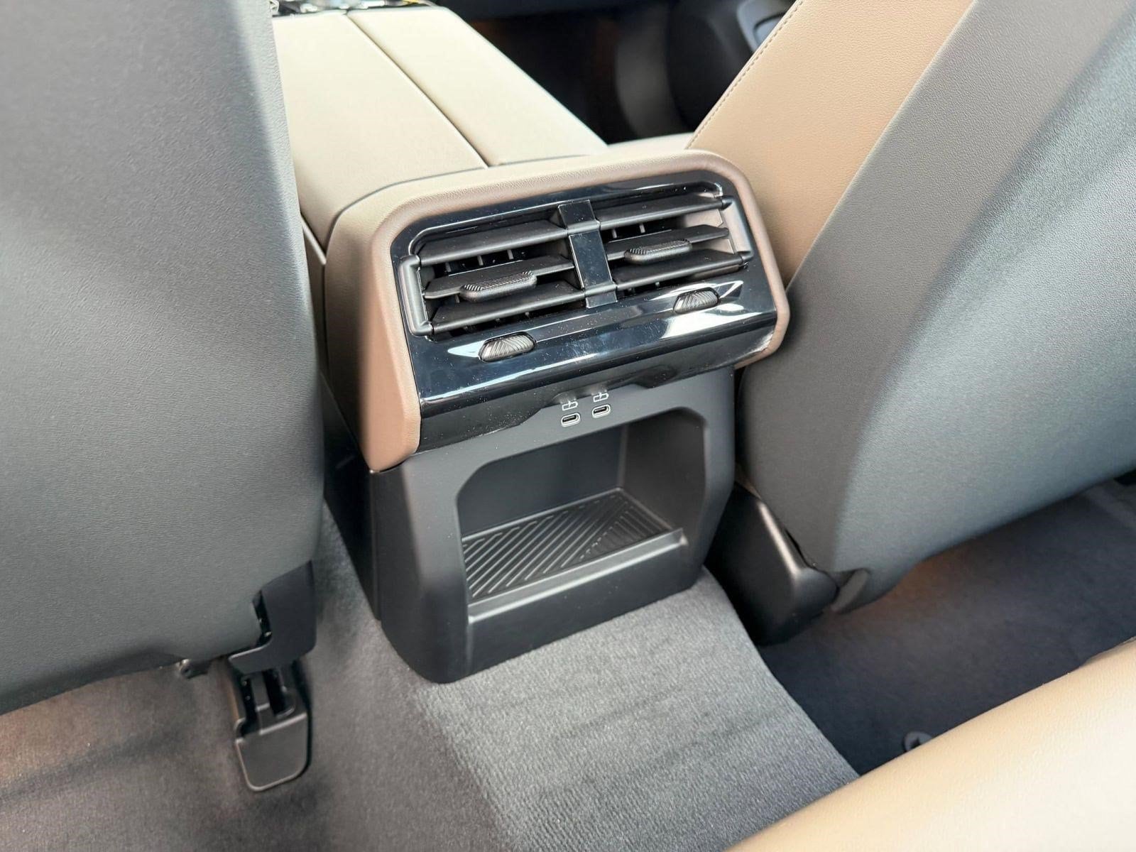 2026 BMW 5 Series 530i - Photo 22