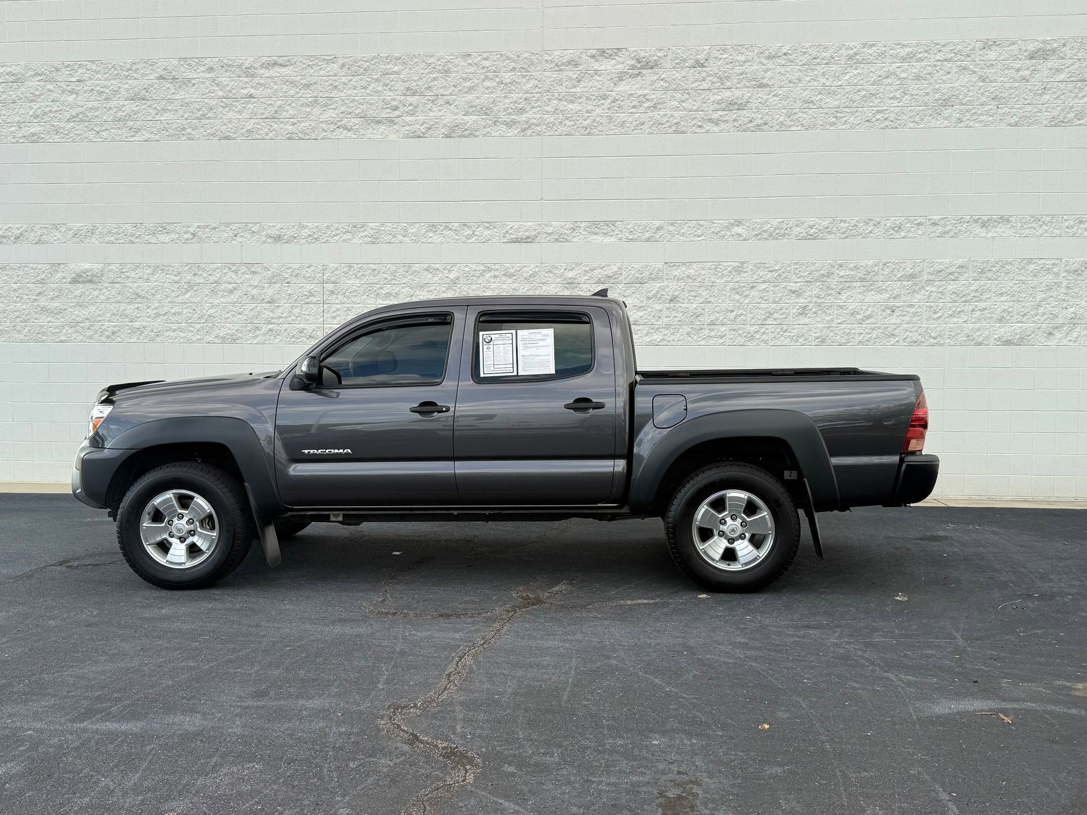 2012 Toyota Tacoma PreRunner photo 2