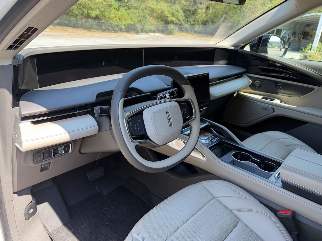 Used 2025 Lincoln Nautilus Reserve SUV