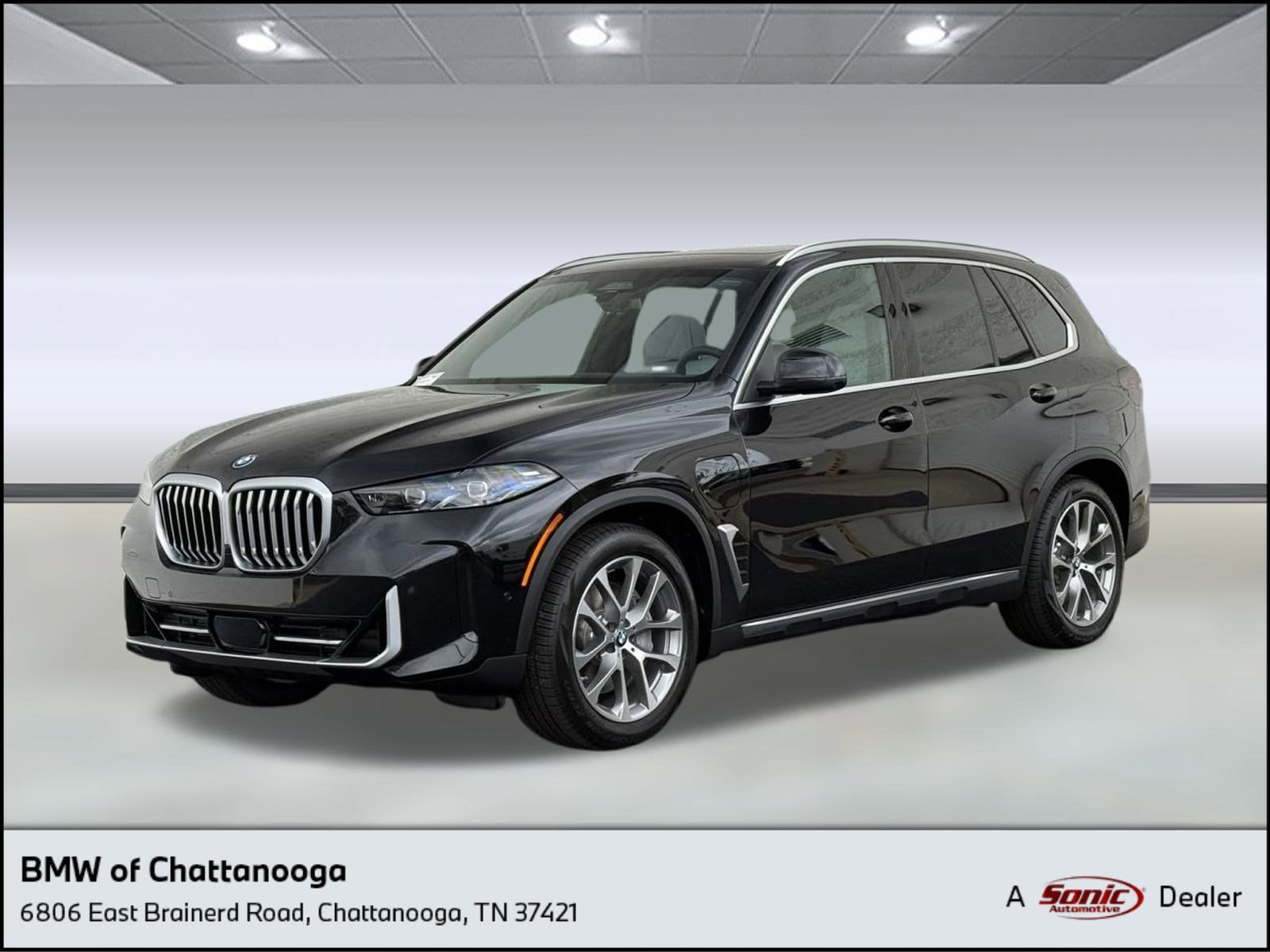 2026 BMW X5 50e's photo