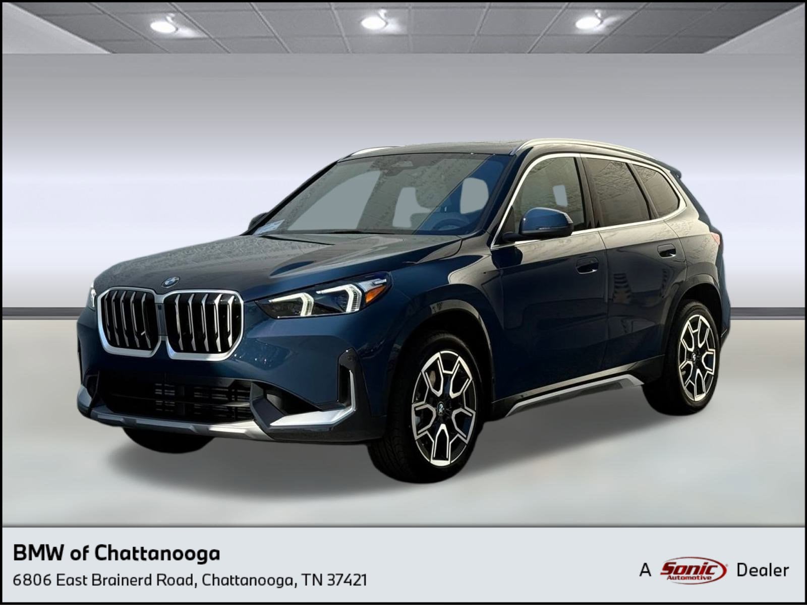 2026 BMW X1 28i's photo