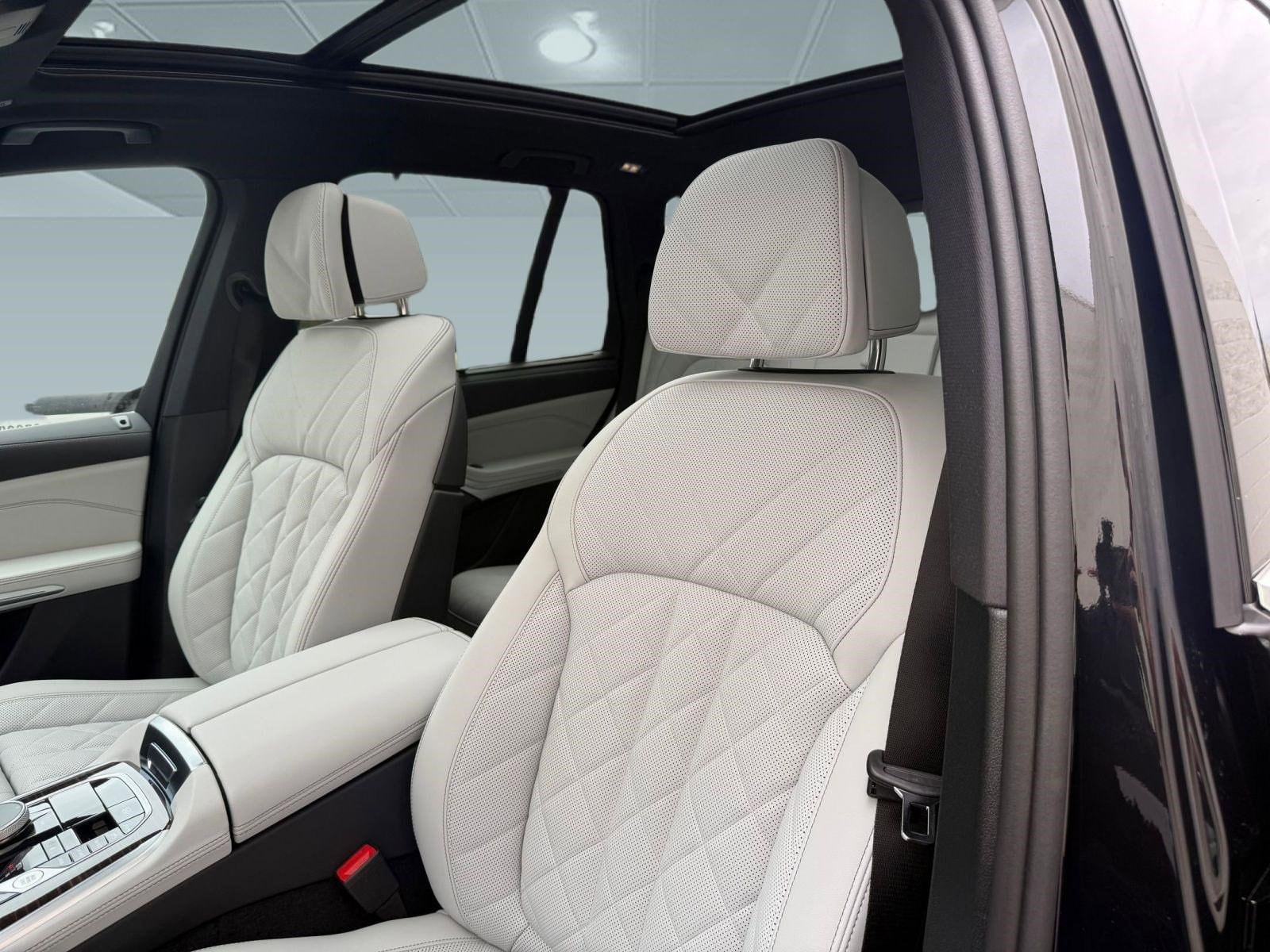 2026 BMW X5 40i - Photo 23