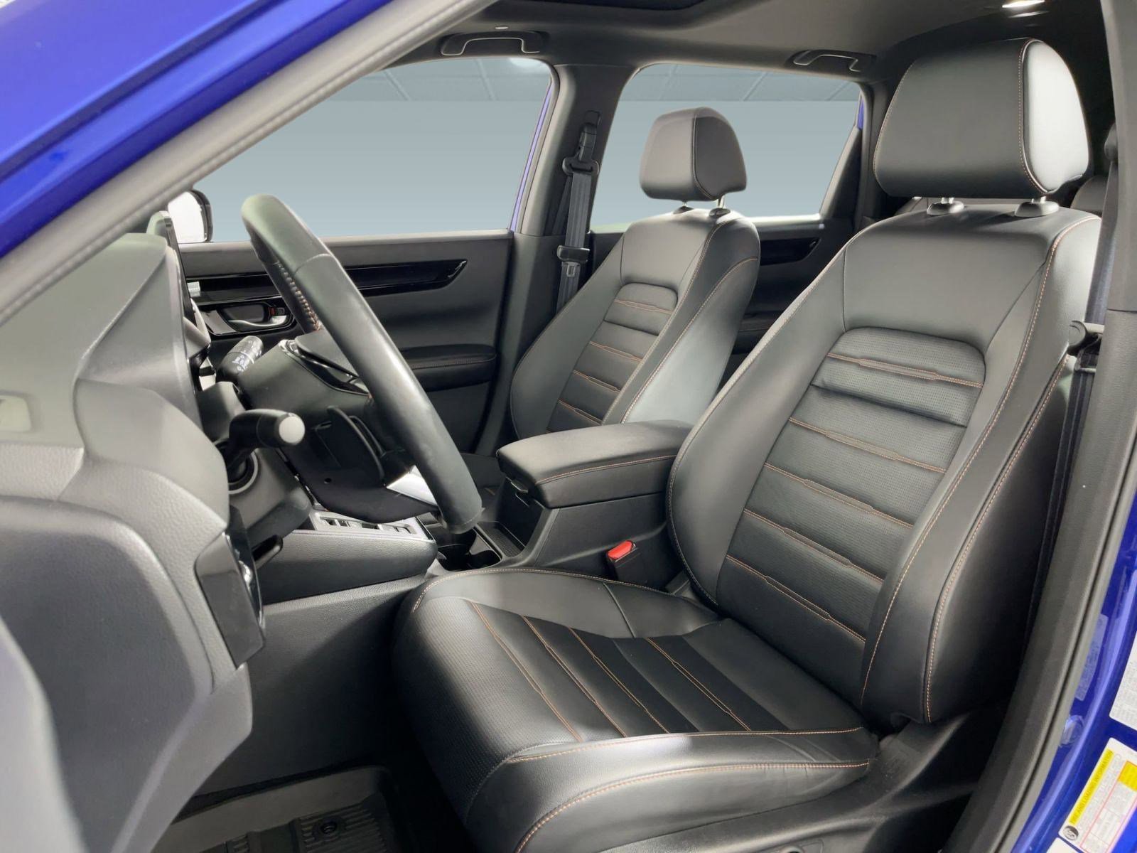 2023 Honda CR-V Hybrid Sport Touring photo 4