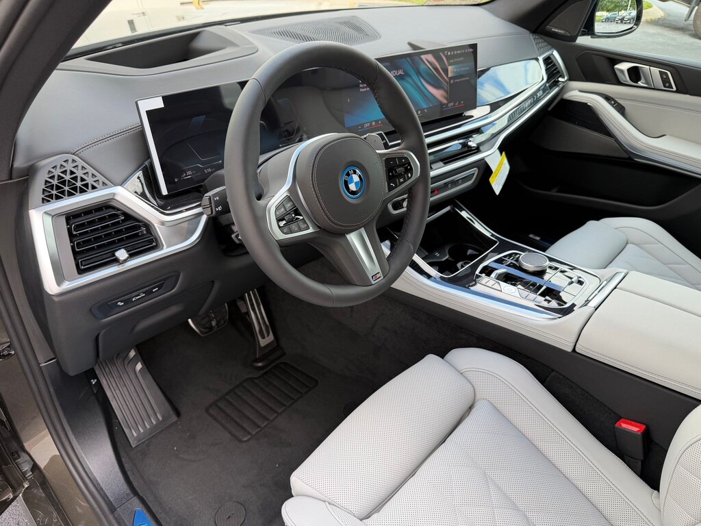 New 2026 BMW X5 PHEV xDrive50e SUV