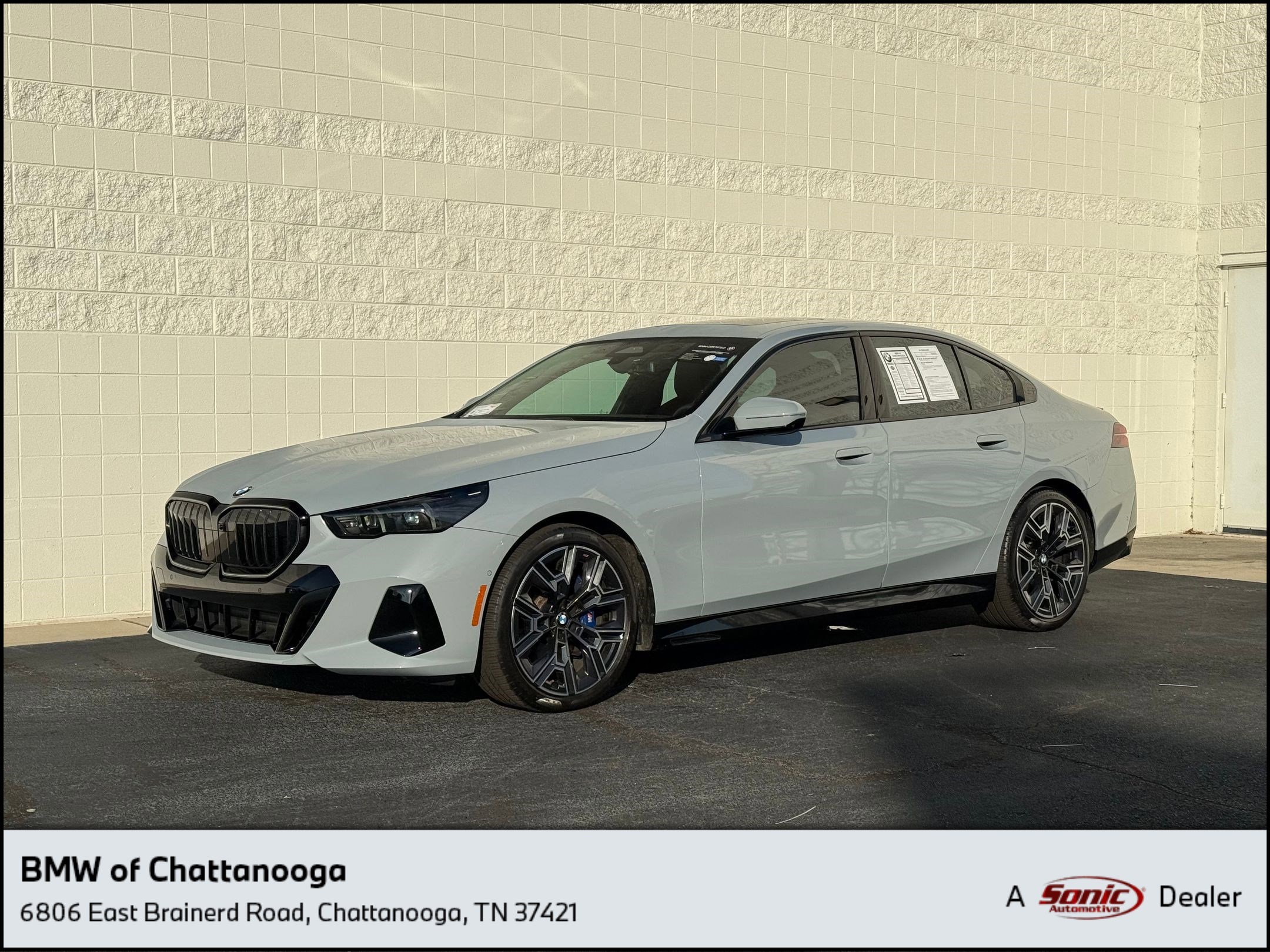 2024 BMW 5 Series 530i's photo