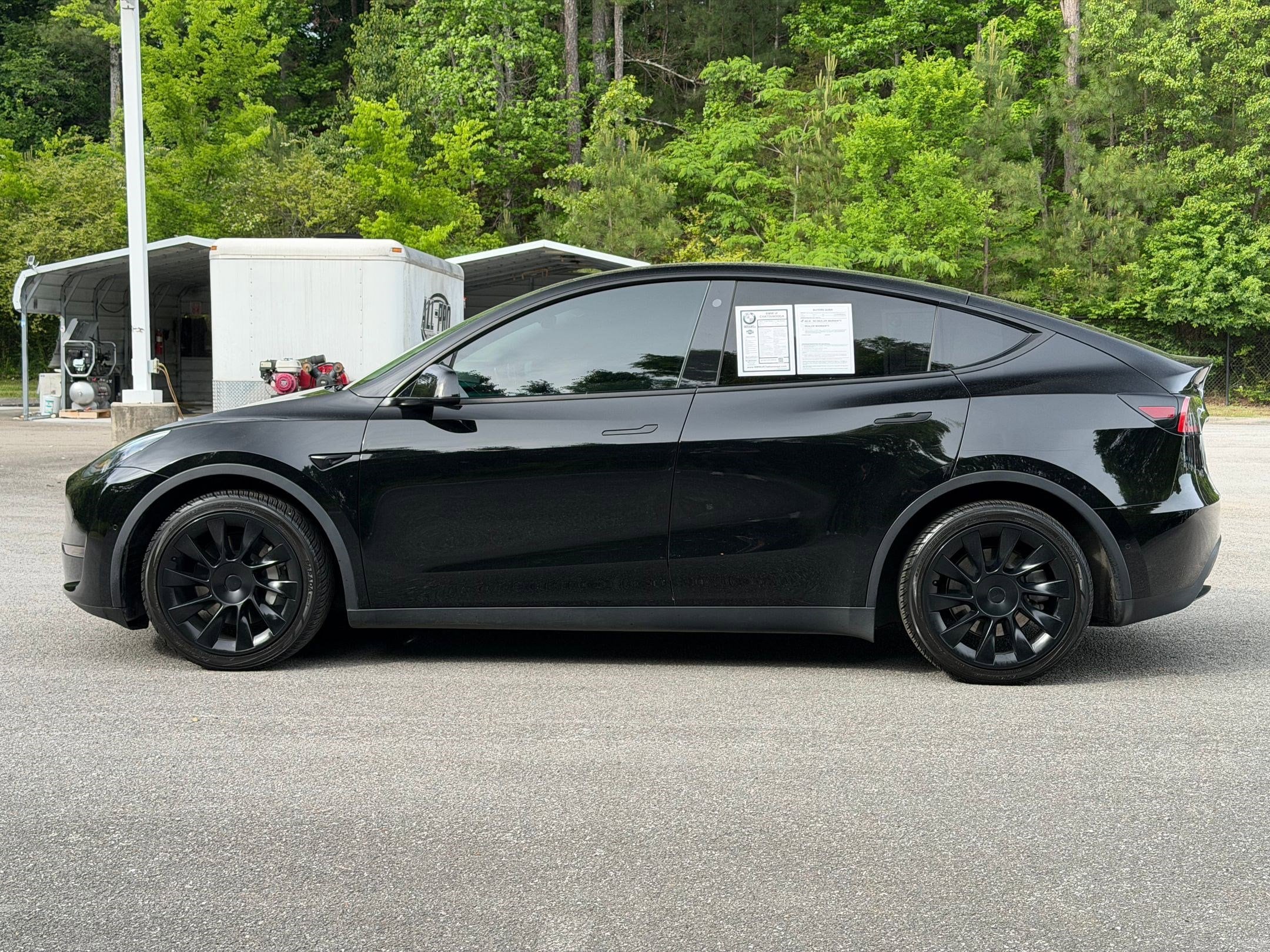 Used 2021 Tesla Model Y Long Range with VIN 5YJYGDEE6MF065422 for sale in Chattanooga, TN
