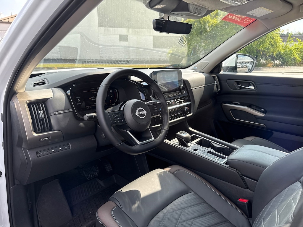 Certified 2025 Nissan Pathfinder Platinum SUV