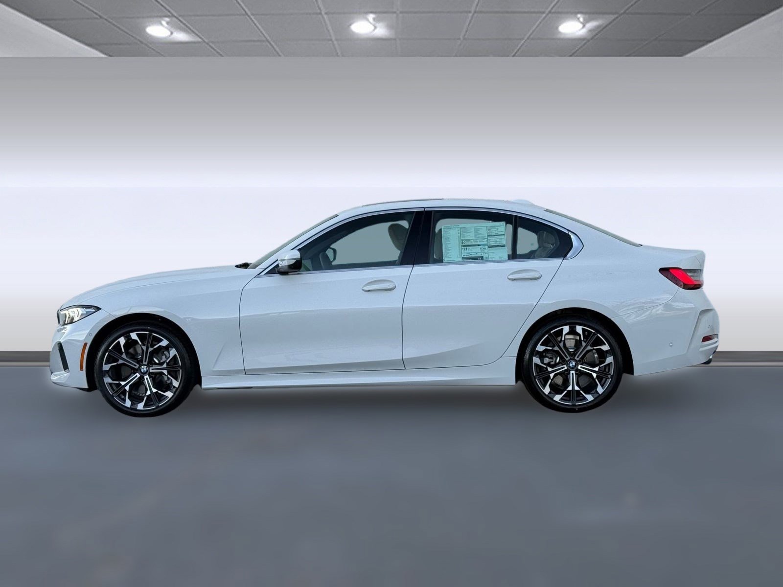 2026 Bmw 330i Sedan photo 2