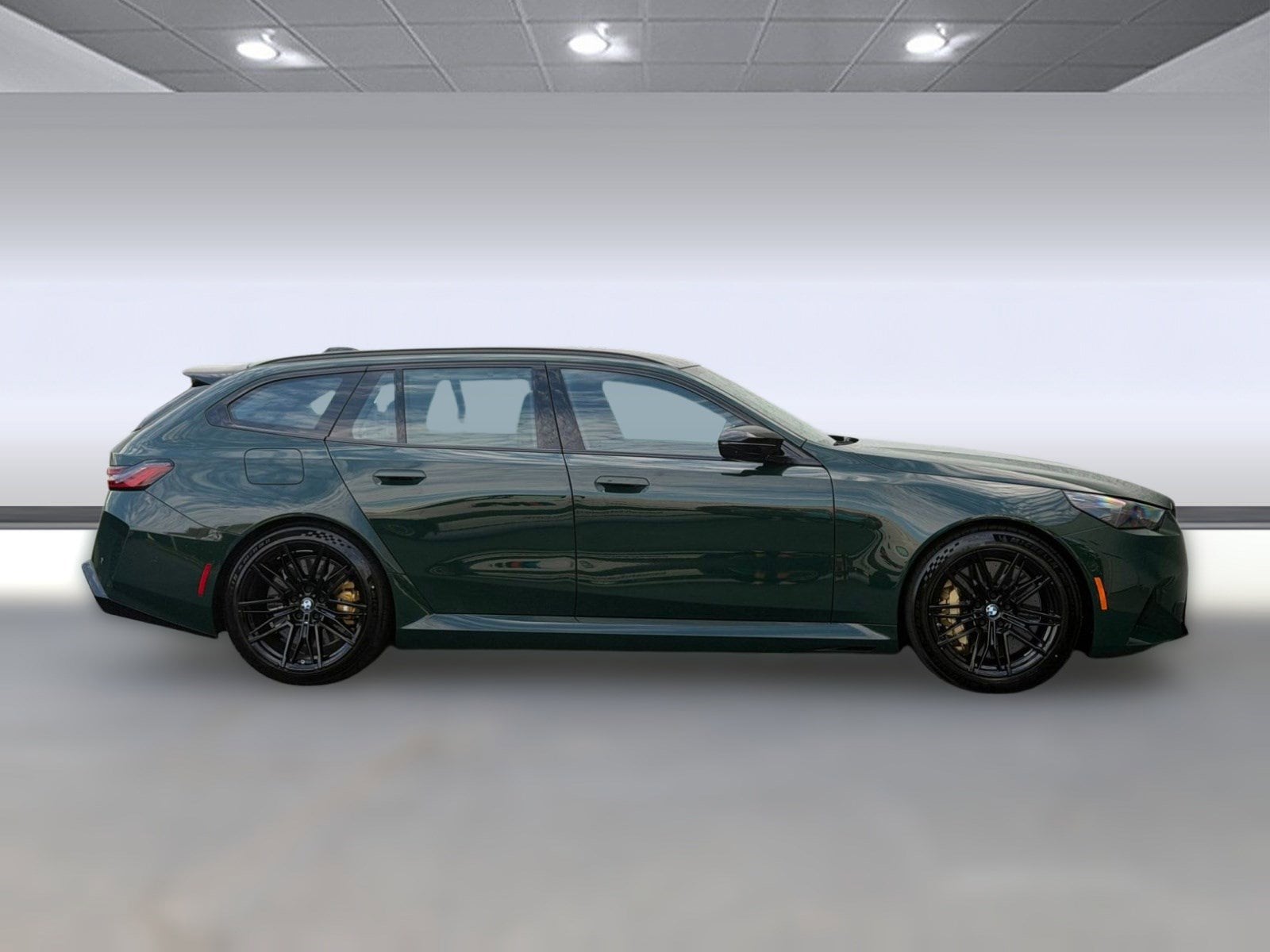 M5 Base Touring