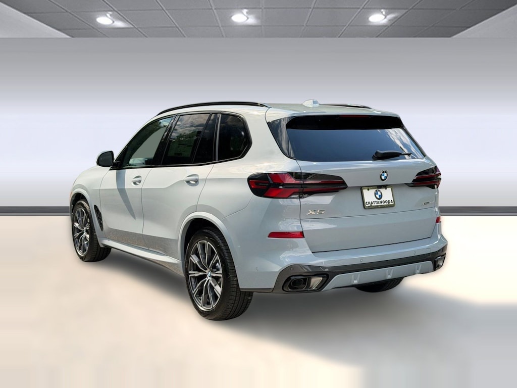 New 2026 BMW X5 xDrive40i SUV