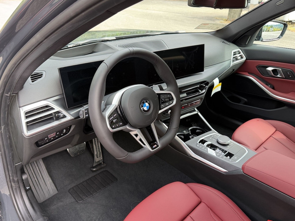 New 2026 BMW 330i xDrive Sedan